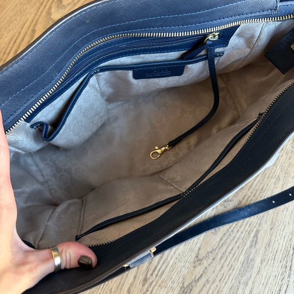 Michael Kors bag - Picture 6 of 6